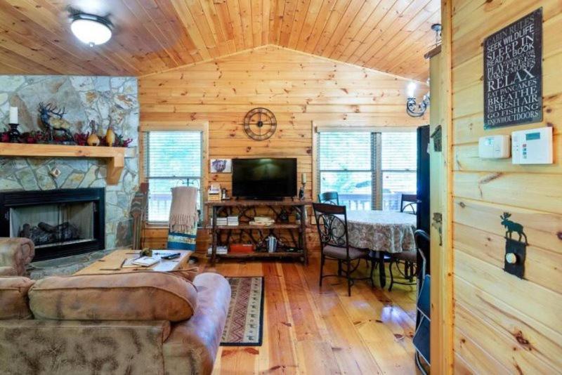 Villa Mountain Spirit Cabin - Fireplace And Hot Tub Blue Ridge Exterior foto