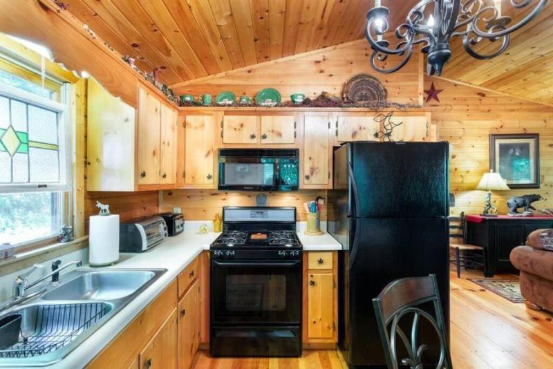Villa Mountain Spirit Cabin - Fireplace And Hot Tub Blue Ridge Exterior foto