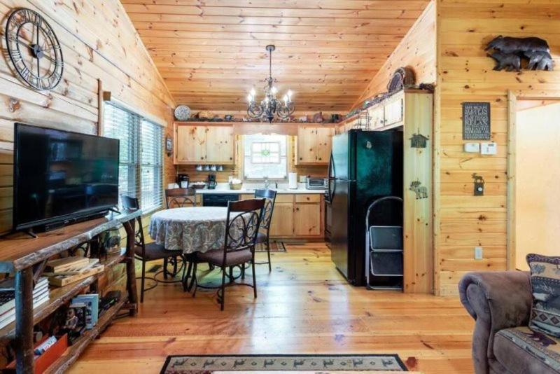 Villa Mountain Spirit Cabin - Fireplace And Hot Tub Blue Ridge Exterior foto